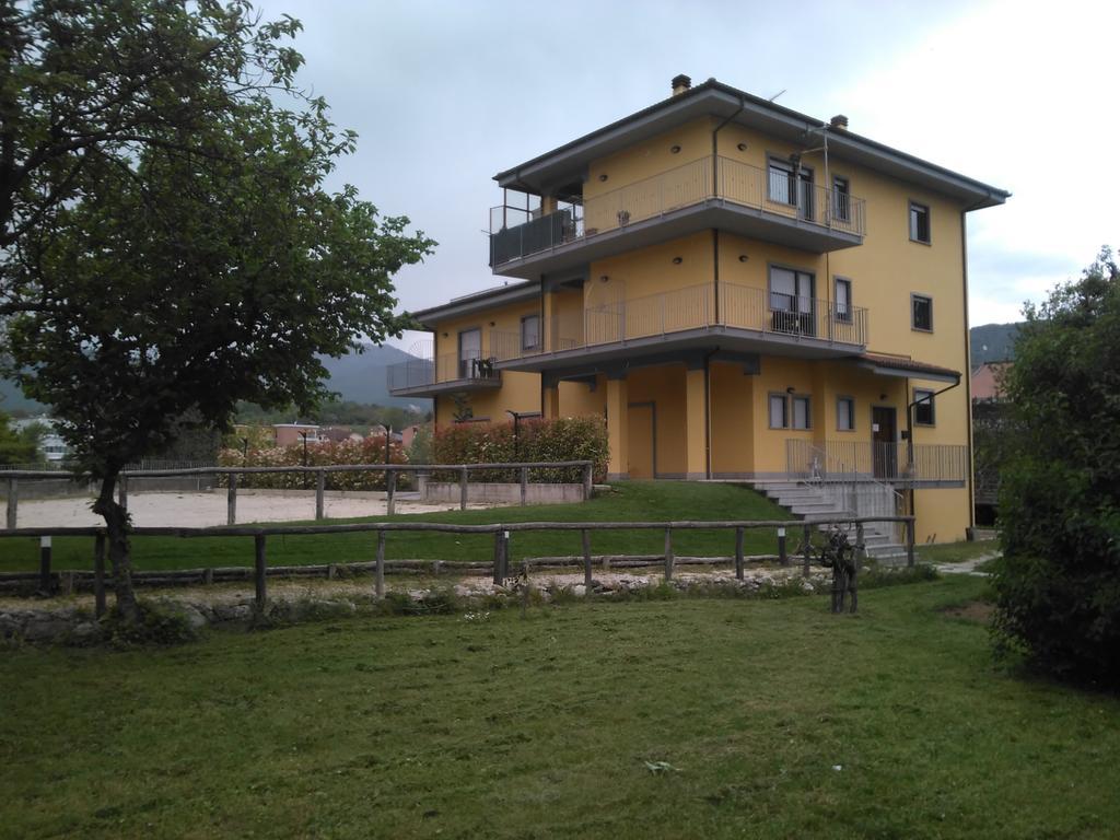 Il Boscaiolo Affittacamere Preturo Exterior photo
